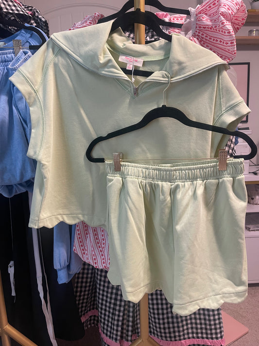 Landon Scalloped Set